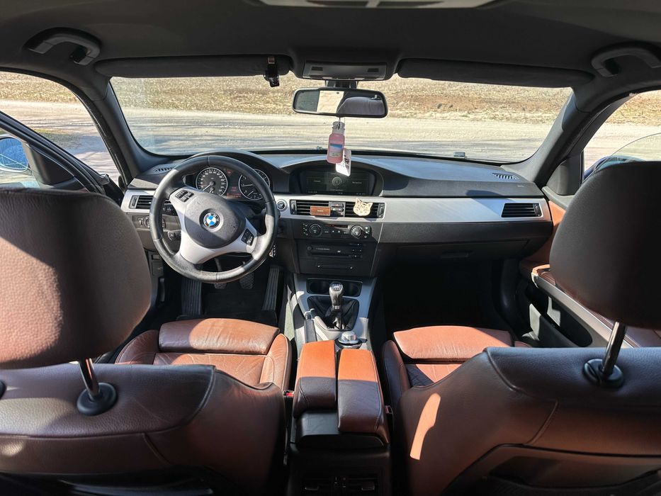 BMW Seria 3 E90 320I