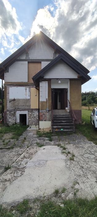 SPRZEDAM DOM DO REMONTU

Nieporaz–Oblaszki | 18 arów | 460 000 zł (do