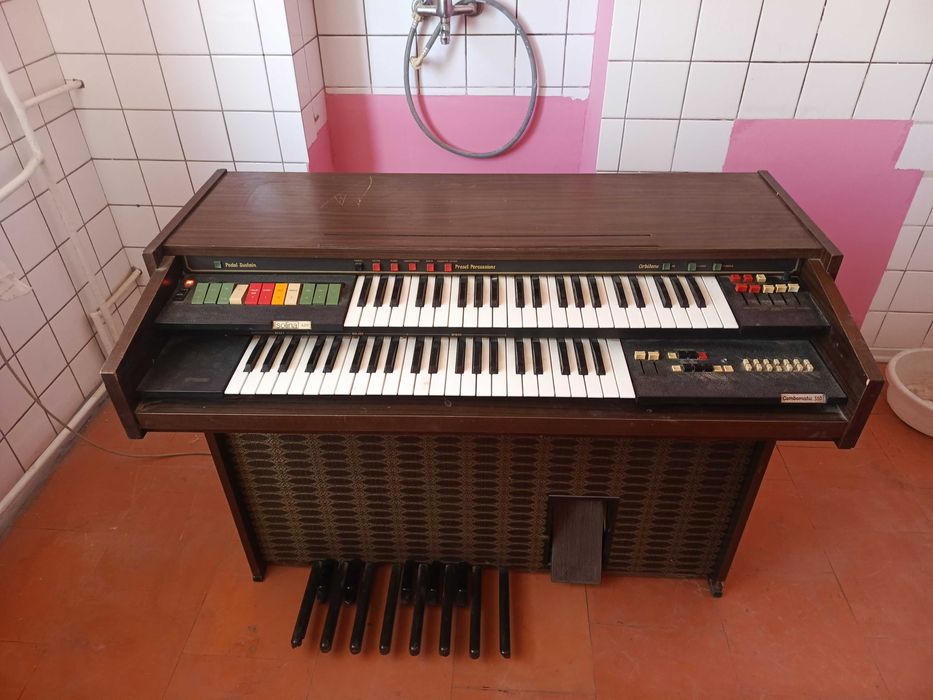 Organy Solina-A211 i Transiston AB-1