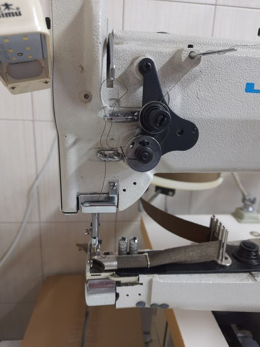 Рукавна швейна машина JACK