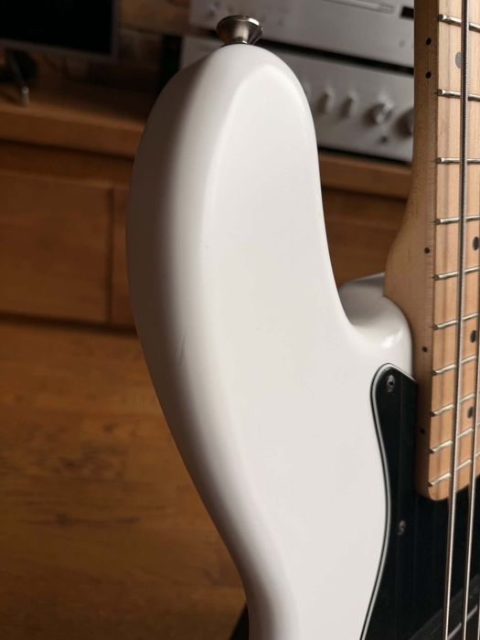 Gitara basowa - Squier Contemporary Active Jazz Bass HH Maple Fingerboard Flat White