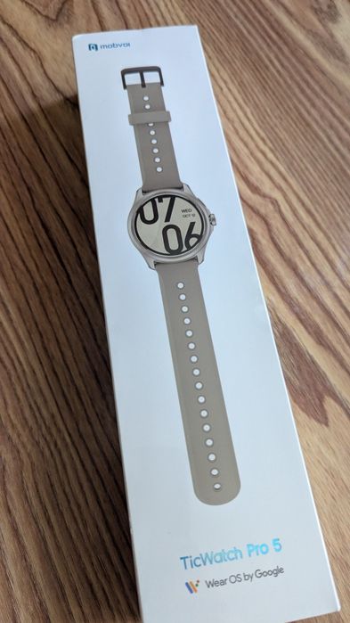 Смарт часы годинник Mobvoi TicWatch Pro 5 GPS Sandstone