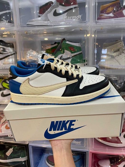 Jordan 1 Retro Low OG SP R.39
