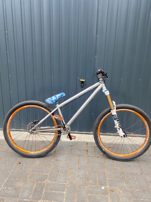 Rower Dirt z foxem