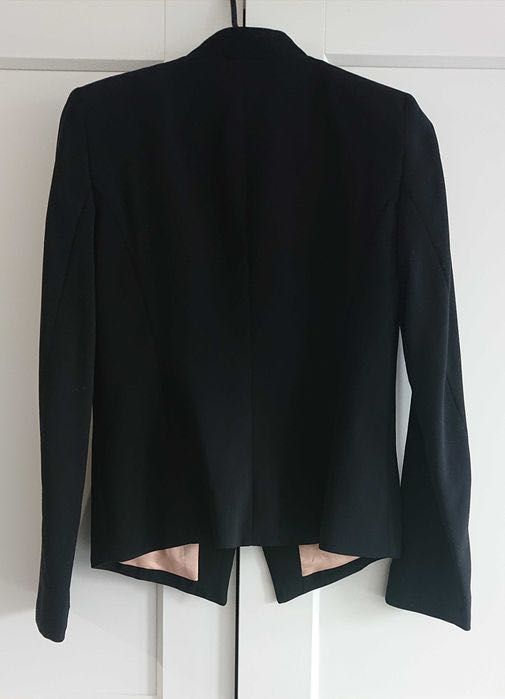 Elegancka marynarka na jeden guzik MANGO XS