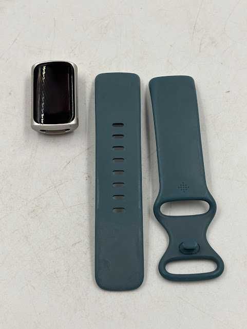 uszkodzony smartband fitbit charge bluetooth gps pulsometr