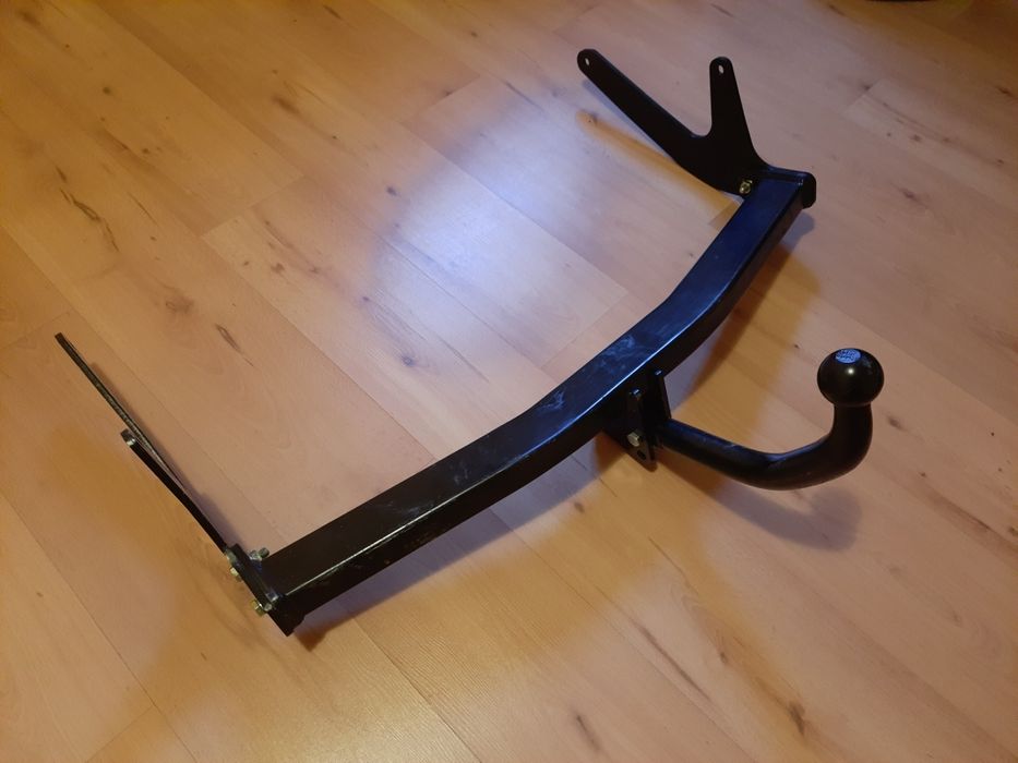 Dacia Logan 2  Nowy hak holowniczy