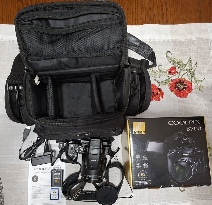 Aparat kompaktowy super zoom x60 Nikon Coolpix B700