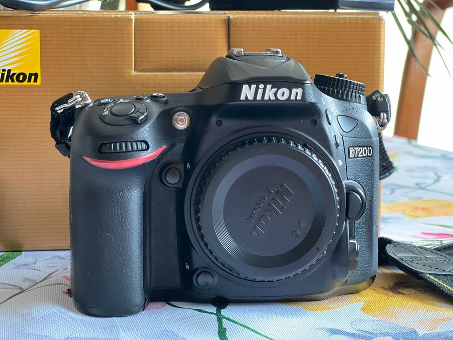 Lustrzanka Nikon D7200
