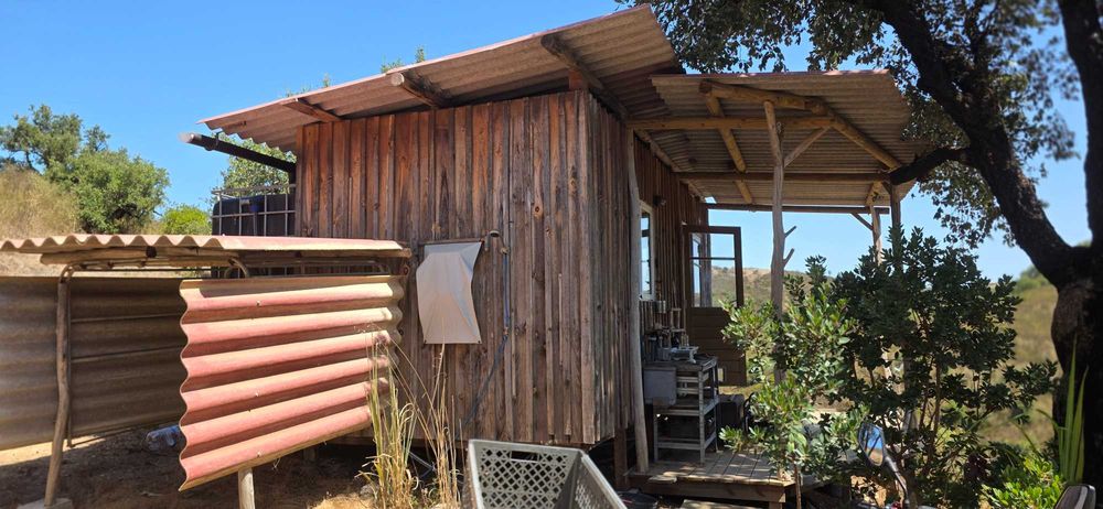 Cabana de madeira modular e desmontável – 15,6 m²