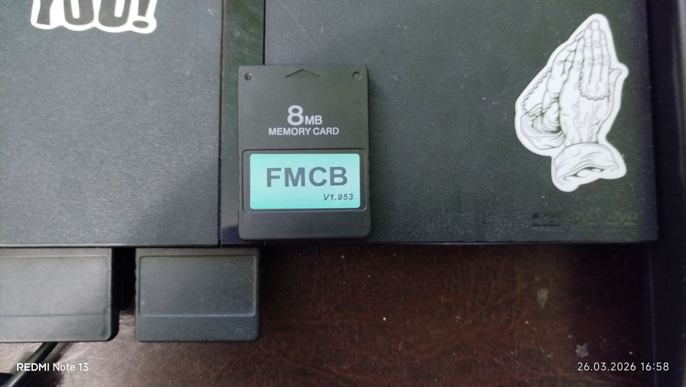 Карта памяти для PlayStation 2 с free MC boot