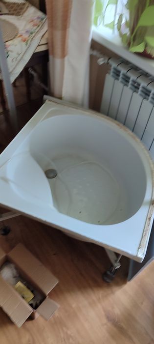 Душева кабінка 80х80