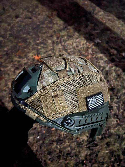 Балістичний військовий шолом FAST Helmet NIJ IIIA + активні навушники Walkers з кріпленням чебурашки кавер на шолом тактична захисна каска олива
