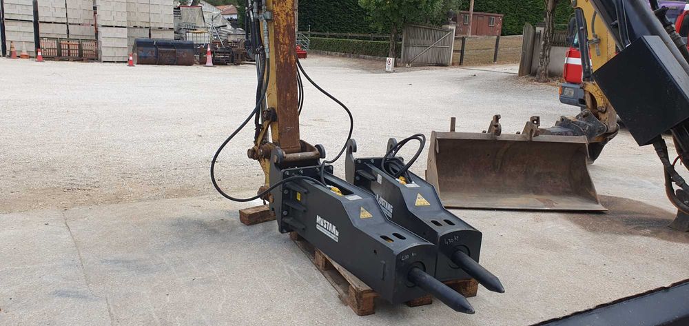 Martelo hidráulico Mustang 430