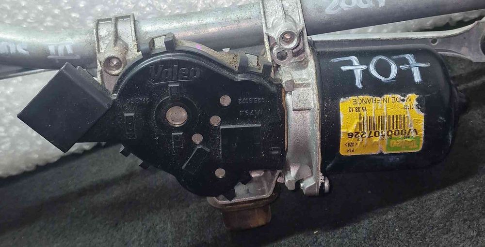 Motor Limpa Vidros Frente RENAULT MEGANE III Hatchback (BZ0/1_, B3_) ano 2009