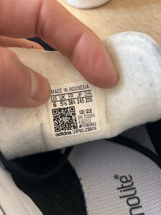 Жіночі кросівки білі кросівки Adidas Gazelle Originals BB5476