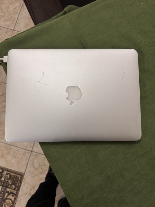 Apple mac book pro 2015