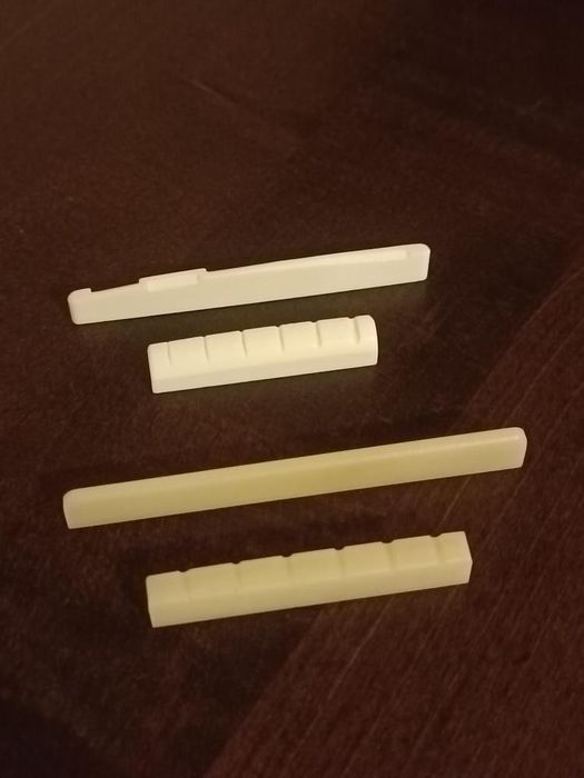 Порожки для гитары (кость)