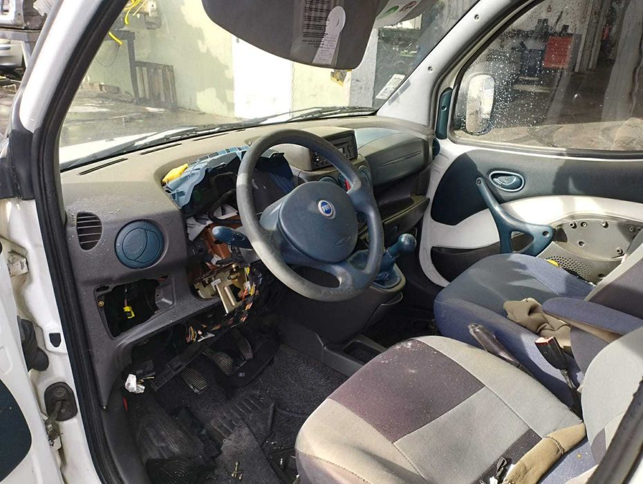 Fiat Doblo para peças
