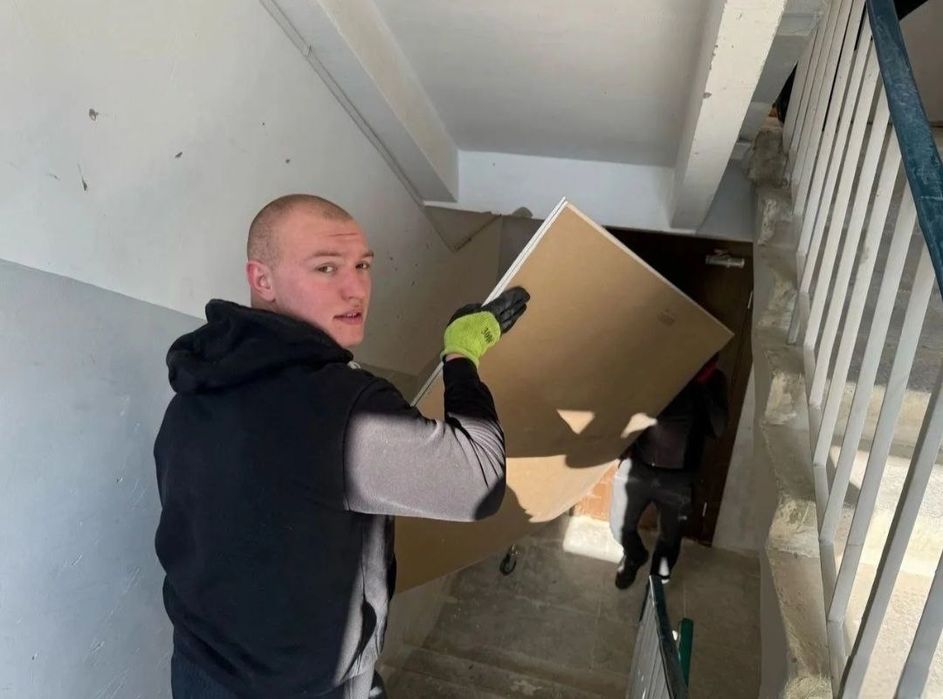 Грузчики, услуги грузчиков,  разнорабочие, занос стройматериалов