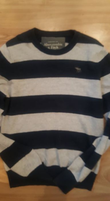 Abercrombie&fitch- sliczny sweterek S