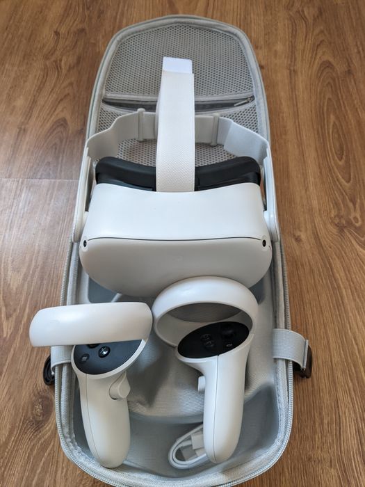 Meta (Oculus) Quest 2 / 128