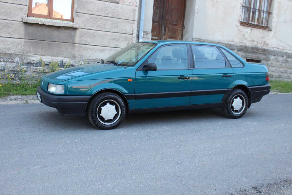 Volkswagen Passat 1993