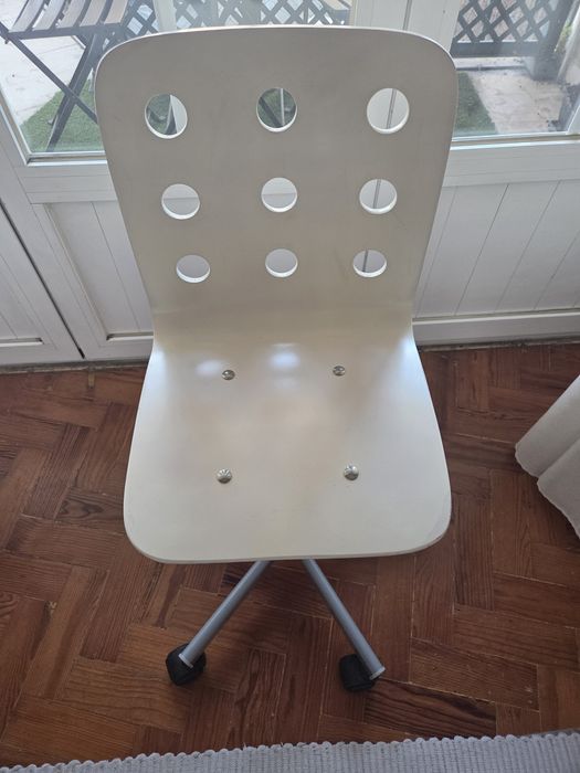 Cadeira de criança para secretária - IKEA