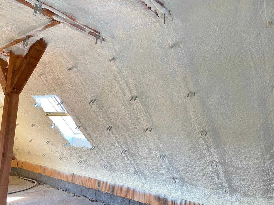 Piana Pur Ocieplanie Docieplanie Dachy stropy hale poddasza izolacja