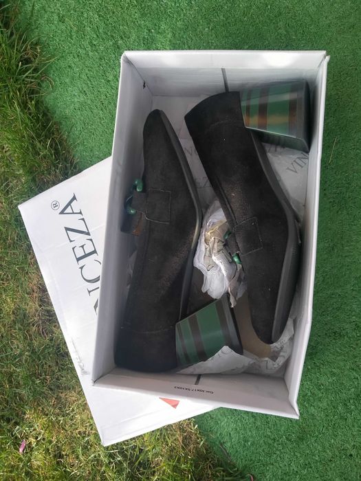 Buty czółenka na słupku półbuty nowe skórzana wkładka