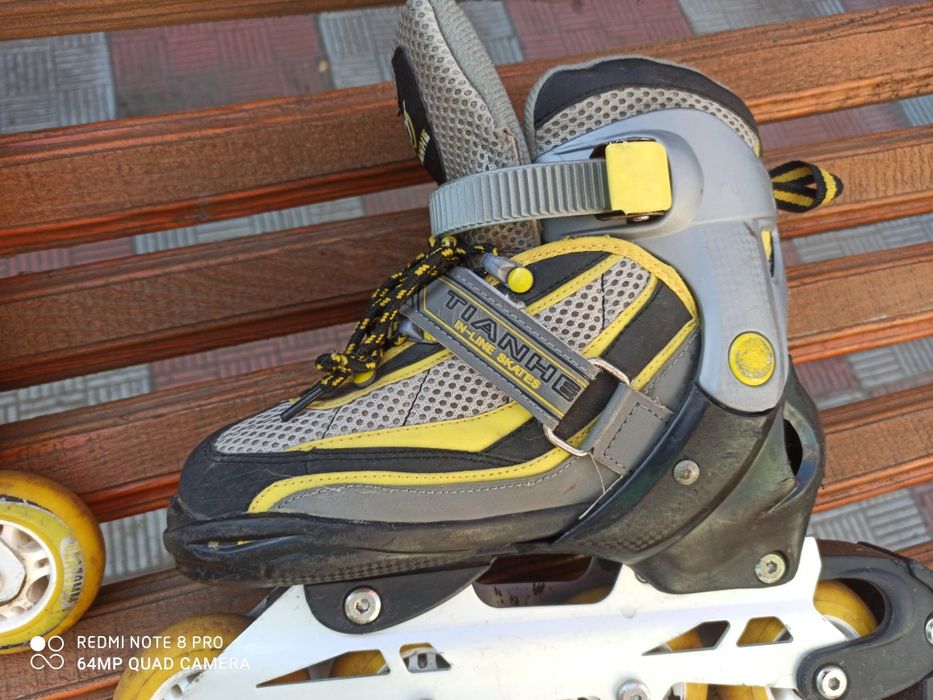 Продам ролики.   .