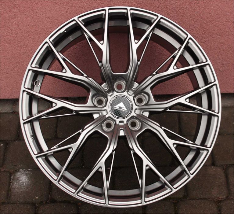 Nowe czarne felgi 18 5x114,3 Toyota Rav4 Avensis Mazda Honda Hyundai