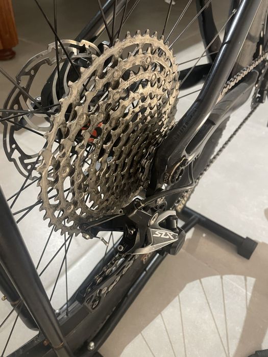 Bicicleta Focus Raven Core 22G Tam.425 Roda 29