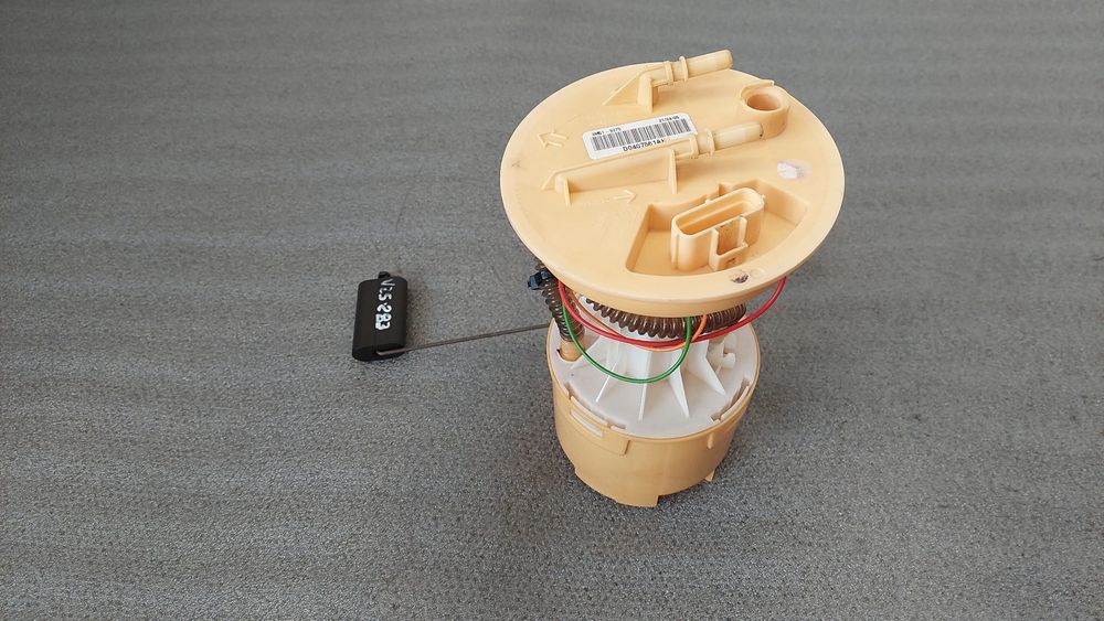 Boia combustível VOLVO V50 (MW)