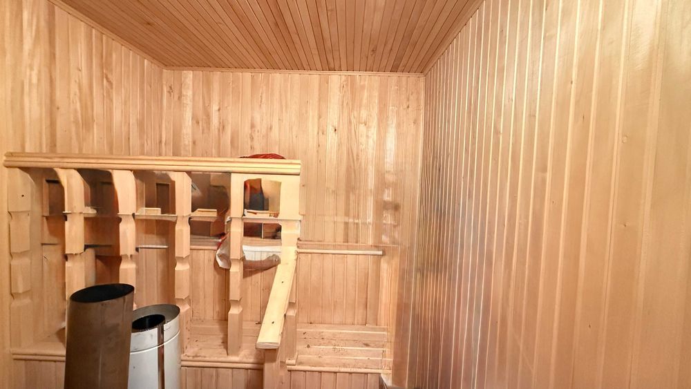 Продаж Будинку 157м2 + Гостьовий будинок(баня - басейн) у м.Ірпінь