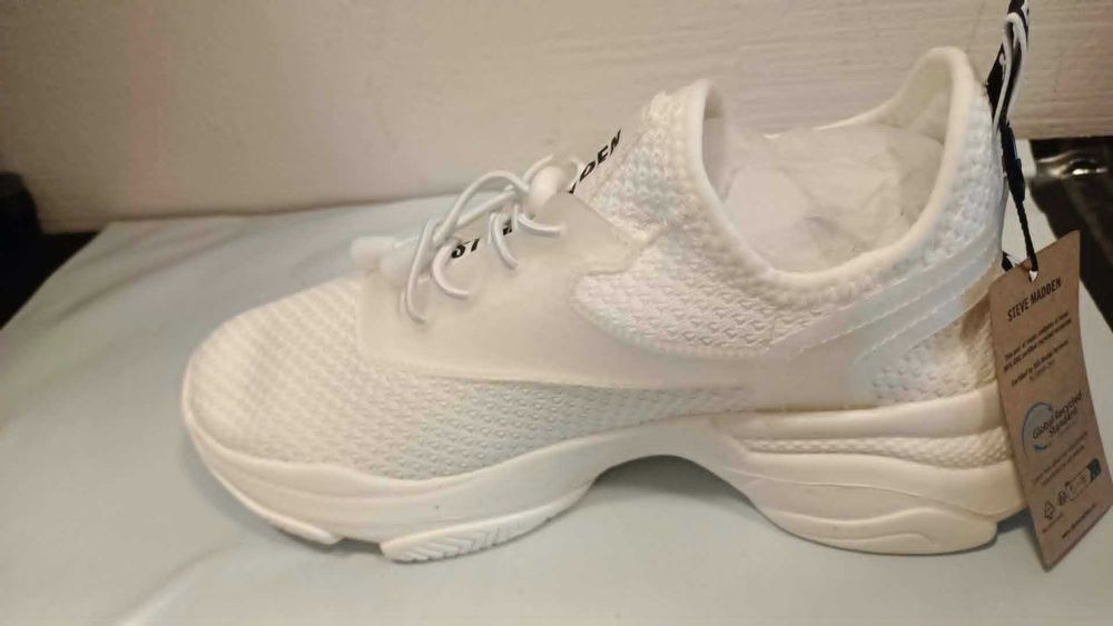 Tylko jeden but prawy Steve Madden rozmiar 38