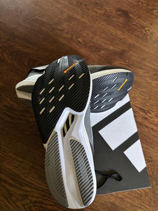 Нові бігові кросівки Adidas Adizero Boston 12 (Оригінал, 24,5 см)