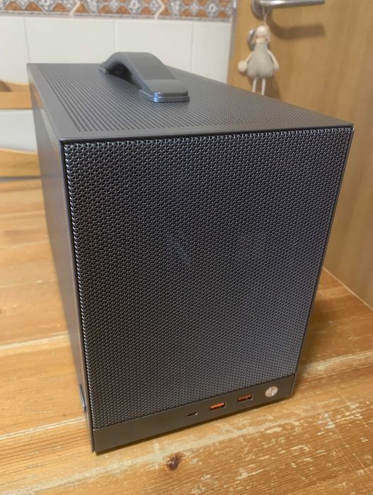 Mini PC AMD Ryzen 5468718368914165760