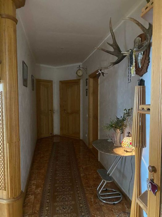 Продам 3к 107м пр- т Науки 62-А Бізнес Клас Ремонт Меблі Техника Цегла