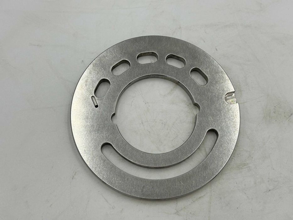 Płyta zaworowa / tarcza rozrządu pompy CASE Maxxum A10V