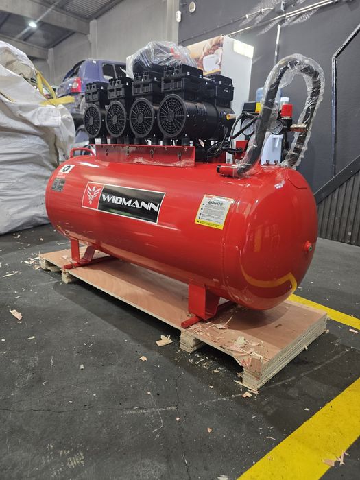 Compressor de 200 litros silencioso  novo