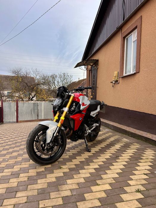 Продам BMWF900R спорт