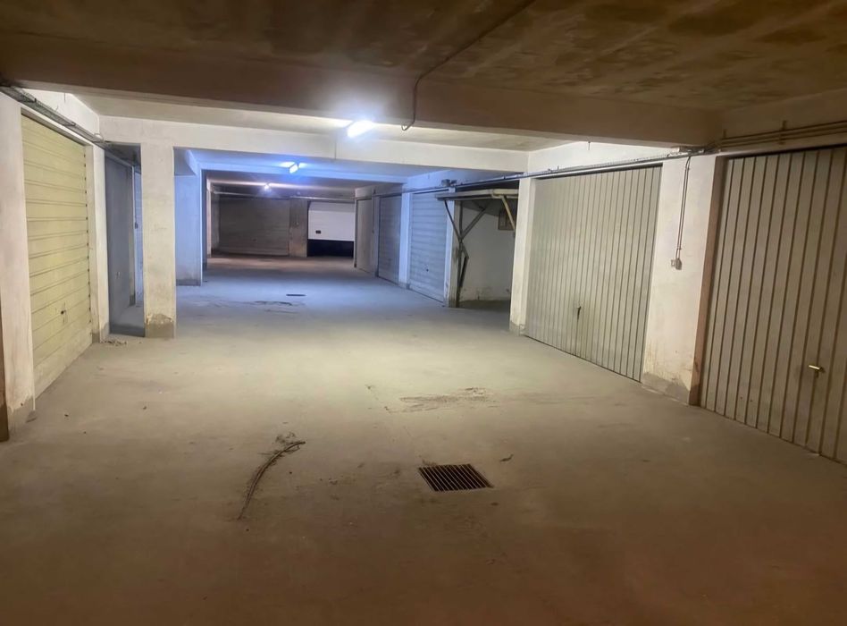 Garagem Fechada 28 m² – Meadela – Luz Independente – 100 €/mês
