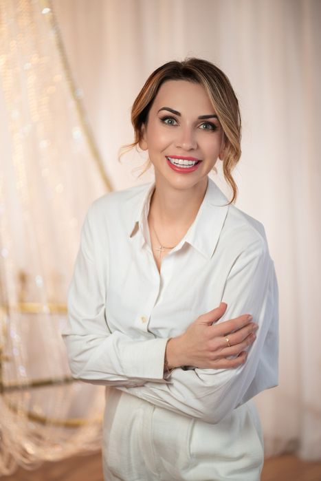 Ведуча на весілля, корпоративи | Кирилова Марина | 20 років | Під ключ