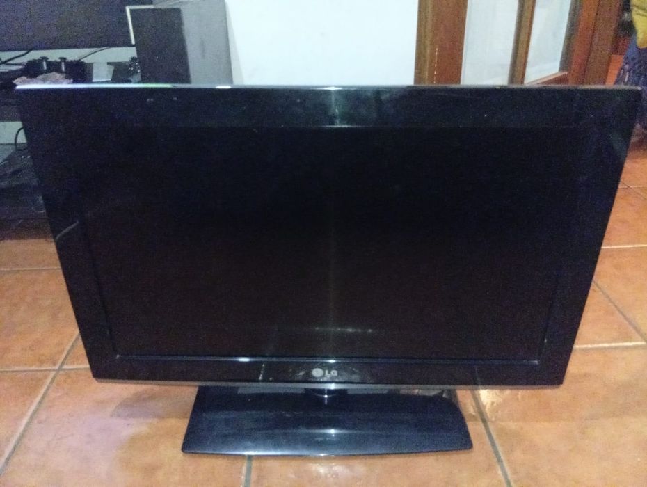 TV marca  LG 26"
