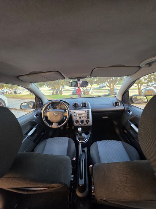 Ford Fiesta 1.25 Gasolina (2006) – 5 Portas | Excelente Estado — photo 5