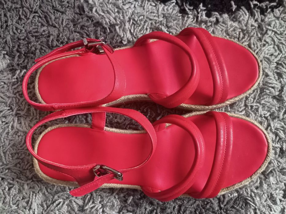 Sandały, rozmiar 40