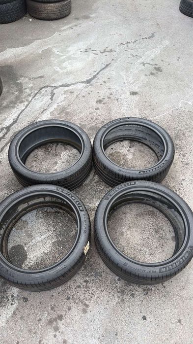 255/40/21 Michelin pilot sport 4  SUV , Mo