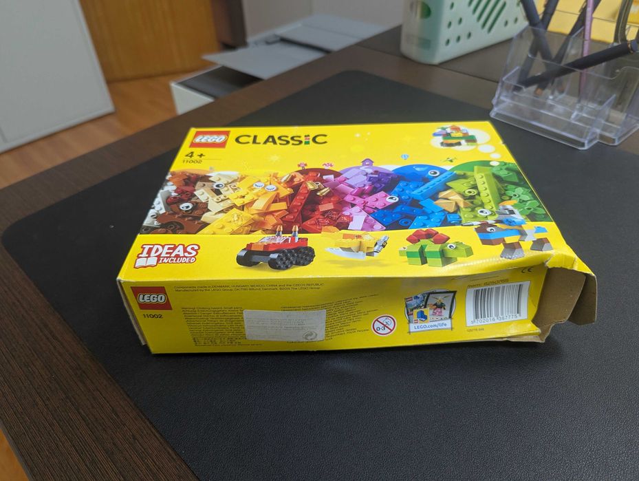 LEGO Classic 11002 – Set de Tijolos Básico (4+), 300 peças