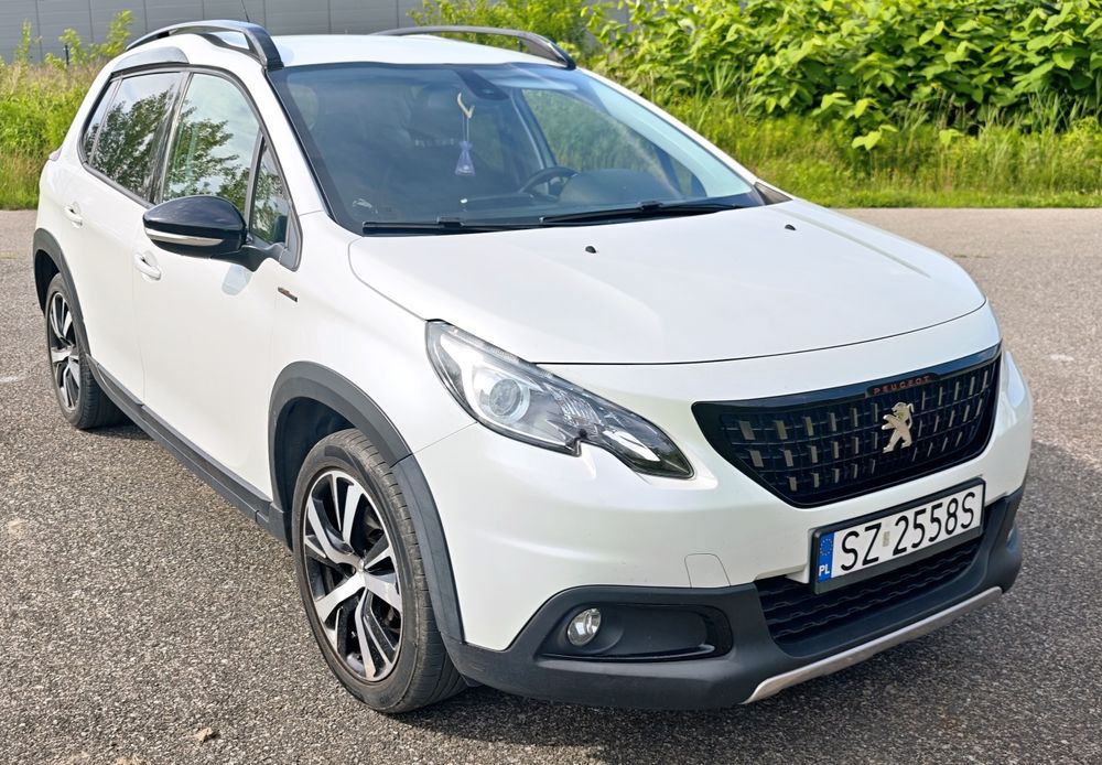 Peugeot 2008 GT 1,2 benzyna 2016r.